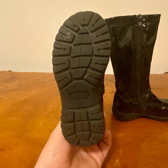 Kids Primigi patent leather boots - Picture 3 of 3